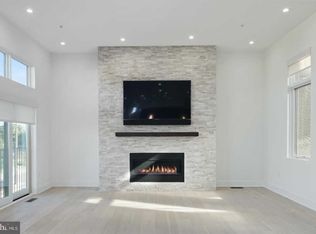 19 Letitia St #9, Philadelphia, PA 19106