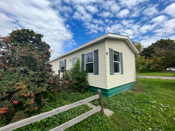 1800 Cooper St Trailer 9, Missoula, MT 59802