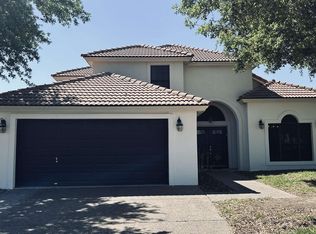 321 Lake Carnegie Ct, Laredo, TX 78041