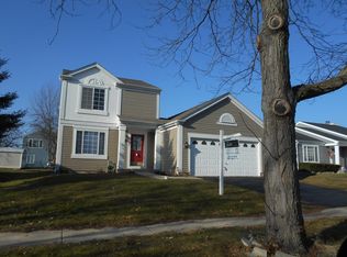 1440 Bent Oak Trl, Aurora, IL 60506