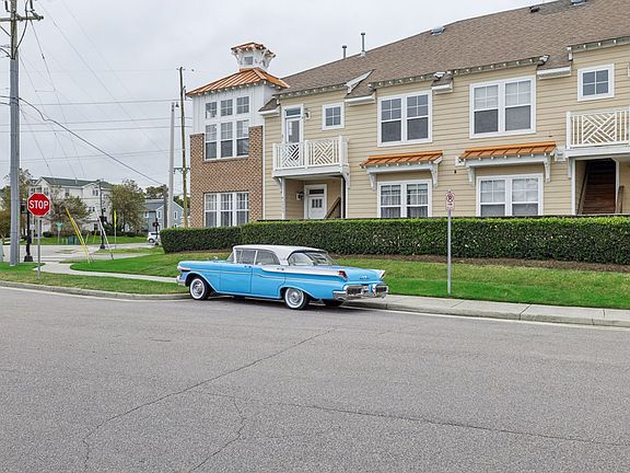 3rd image of 3704 Vintage Pointe Pl