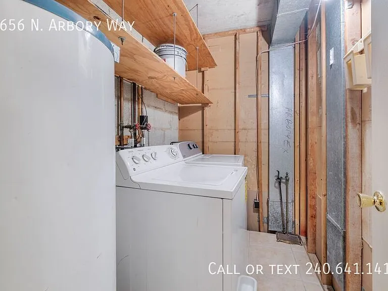 7656 N Arbory Way — Photo 10