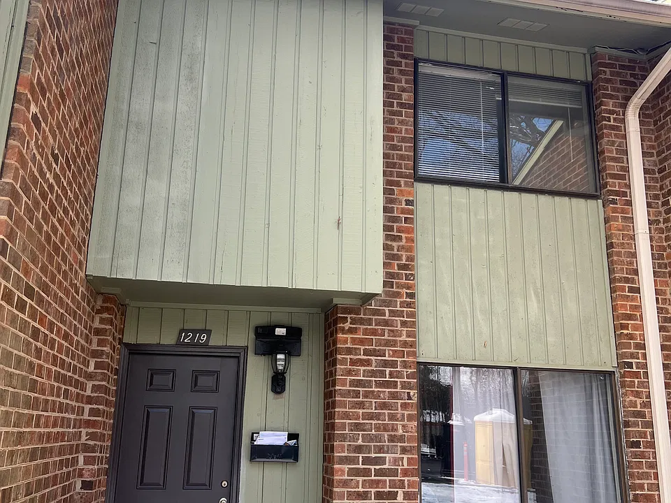 1219 Teakwood Pl #1219