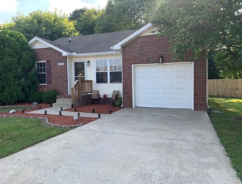 1st image of 1046 Roedeer Dr