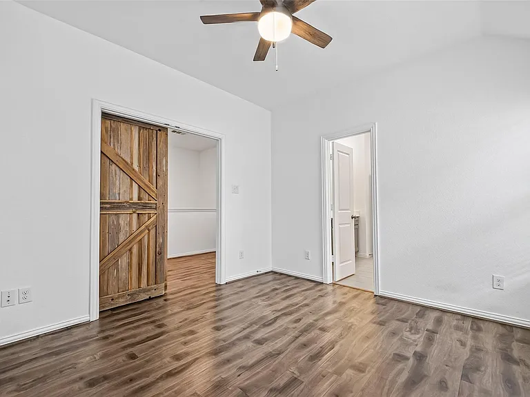 4743 Glen Isle Dr — Photo 32