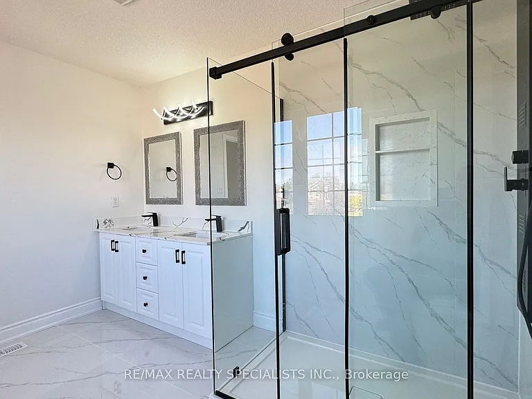 505 Bridlewreath Ct #UPPER LVL — Photo 29