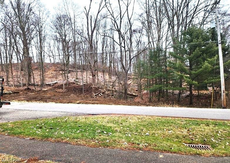 1st image of E Mohawk Dr