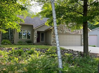 1536 Eight Mile Rd, Kawkawlin, MI 48631