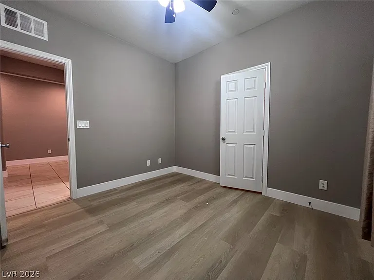 2970 Tranquil Brook Ave — Photo 18