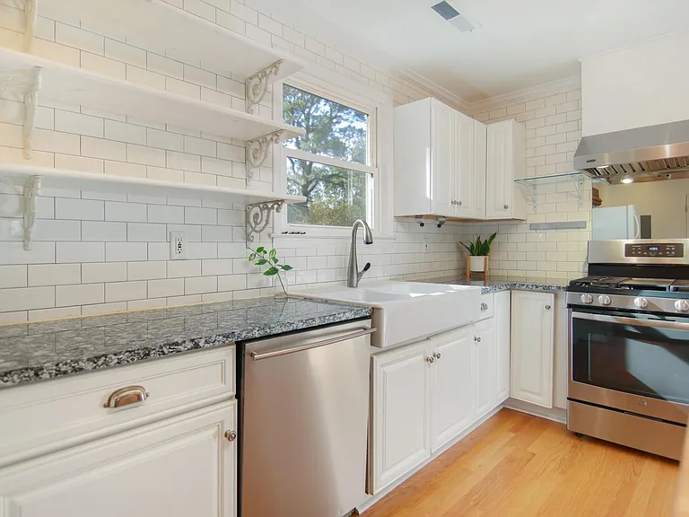 1157 Oxbow Dr — Photo 18