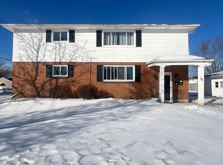 131 Patsy Ln, Depew, NY 14043