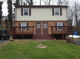 6138 Darby Rd, Roanoke, VA 24012