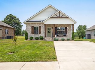 186 Julia Ann Ct, Springfield, TN 37172