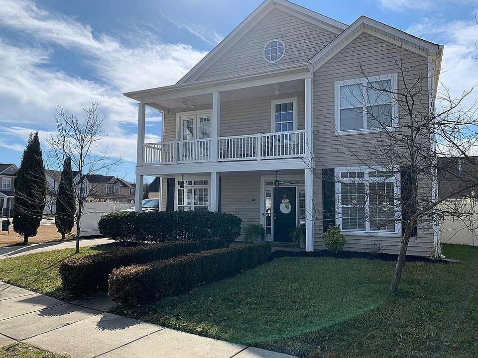 1st image of 401 Marie Way #83