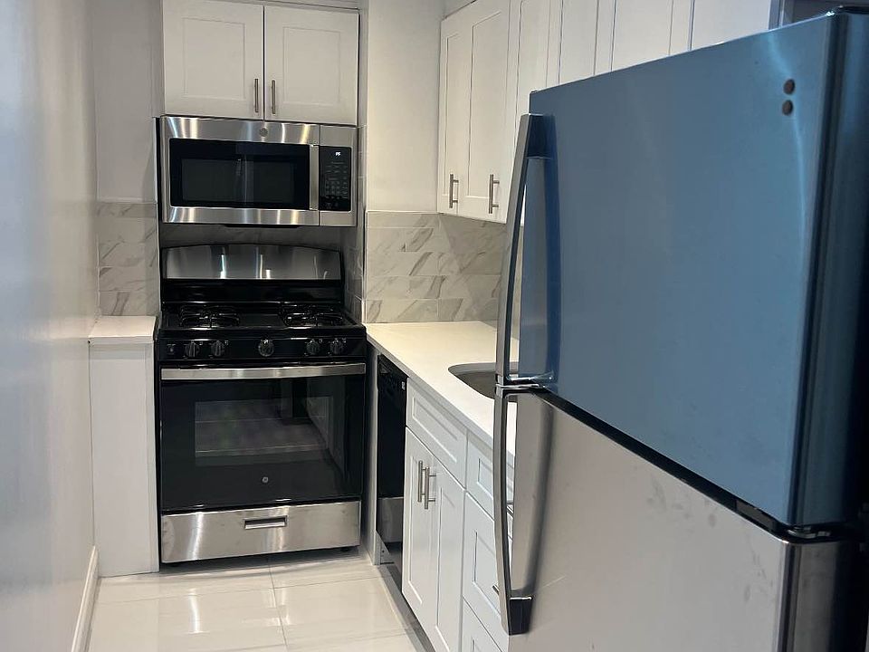 1st image of 141 E 89th St APT 8J