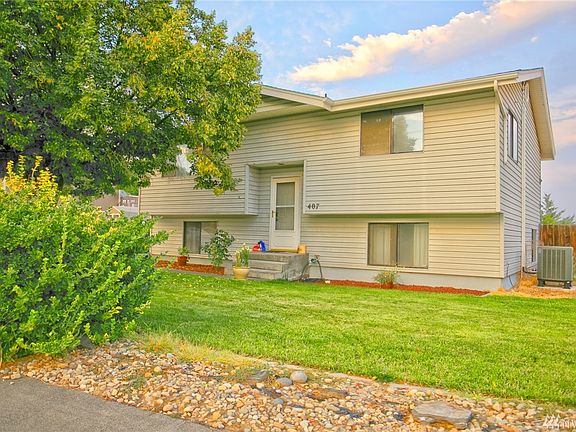 2nd image of 407 N Grape Dr
