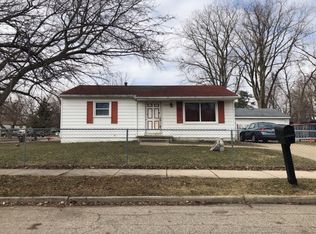 5726 Pheasant Ave, Lansing, MI 48911