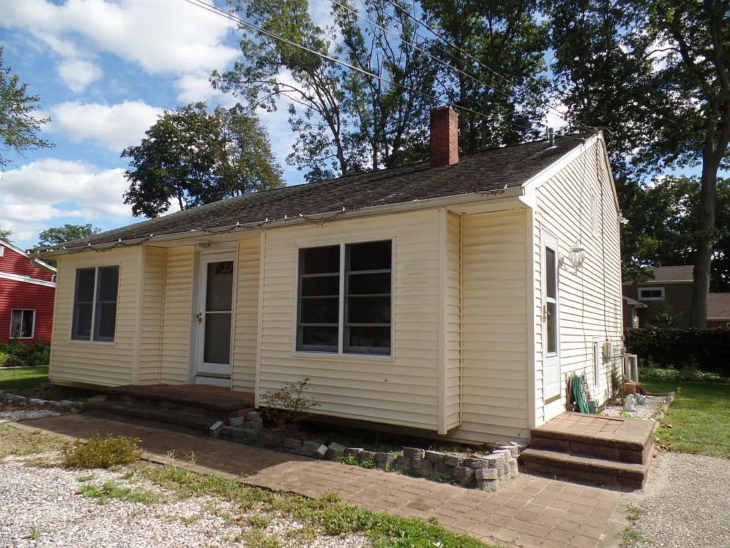 20 Starling Pl photo 1