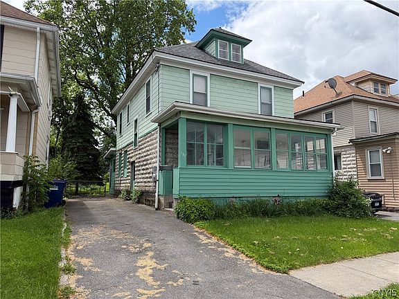 2nd image of 127 Burdick Ave
