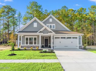 4017 Farmfield Dr, Navassa, NC 28451