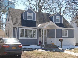 1892 Elsie Ave, Merrick, NY 11566
