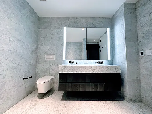 Rented by Valeo Realty Group LLC | media 17