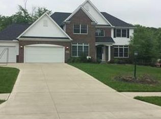 6940 Great Oaks Pkwy, Independence, OH 44131