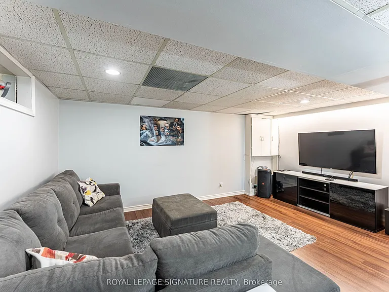 25 Hun Cres — Photo 39