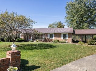 175 Paula Dr, West Union, OH 45693