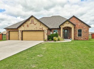 12717 SW 54th St, Mustang, OK 73064