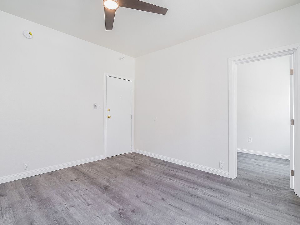 Carondelet Living Area