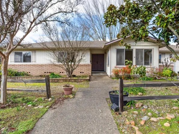 5074 Dupont Court E, Santa Rosa, CA 95409