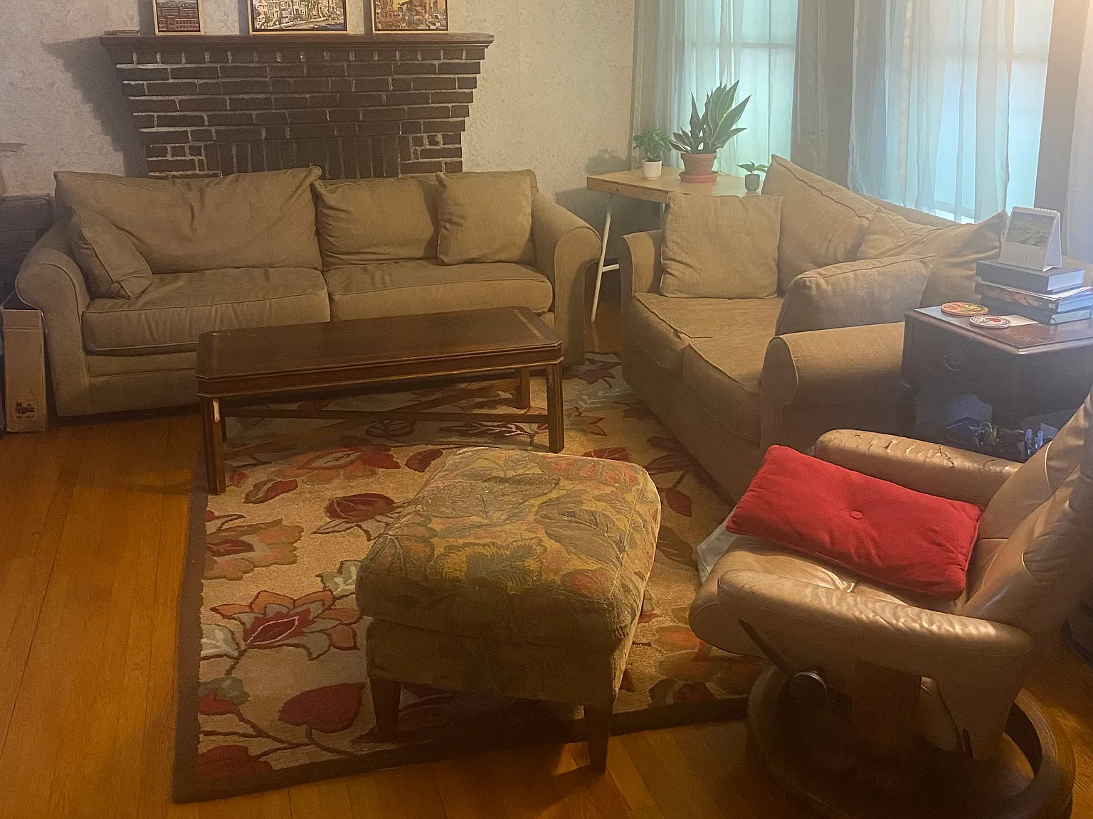 2 bed, 1100 sqft, $2,600 — Photo 1