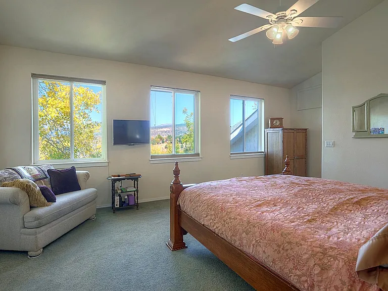 Ophir Dr — Photo 14