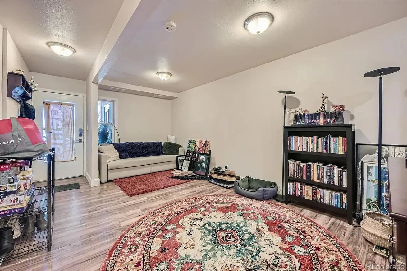 1 bed, 700 sqft, $1,500 — Photo 4