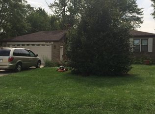 29W483 Batavia Rd, Warrenville, IL 60555