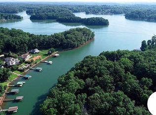 413 Hebron Rd, Seneca, SC 29672