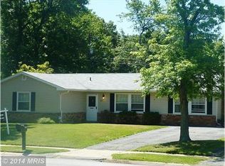 215 Acadia Rd, Waldorf, MD 20602