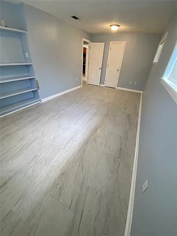 388 Helis Dr — Photo 7