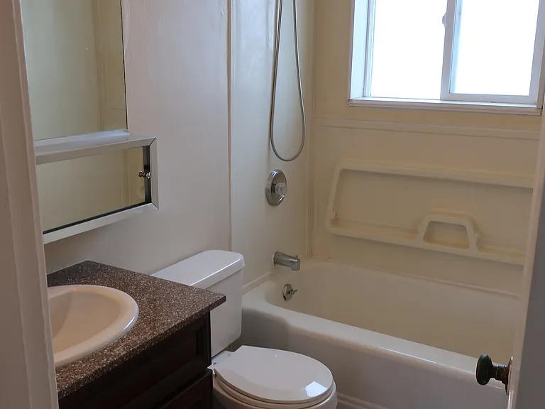 120 Lavender Ct #14 — Photo 13