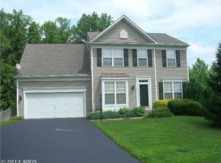 5915 Harvest Sun Rd, Woodbridge, VA 22193