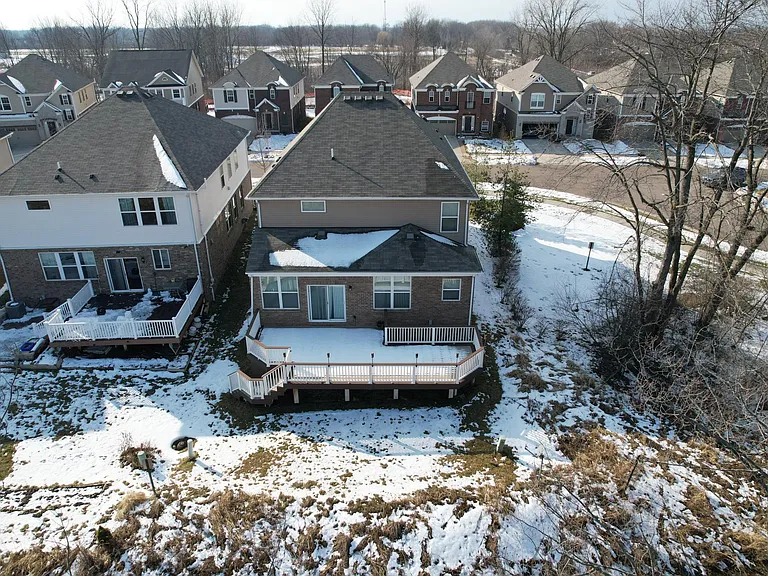 49744 Hartwick Dr — Photo 3