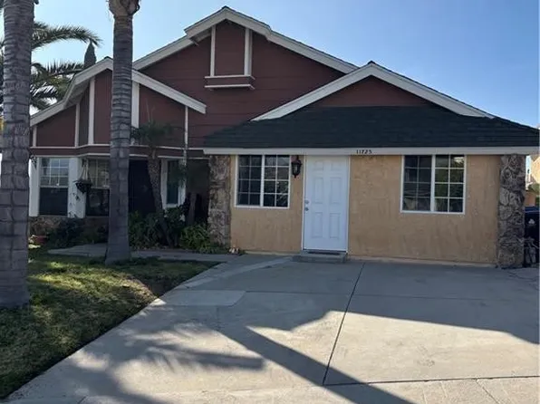 11725 Brussels Ave, Sylmar, CA 91342