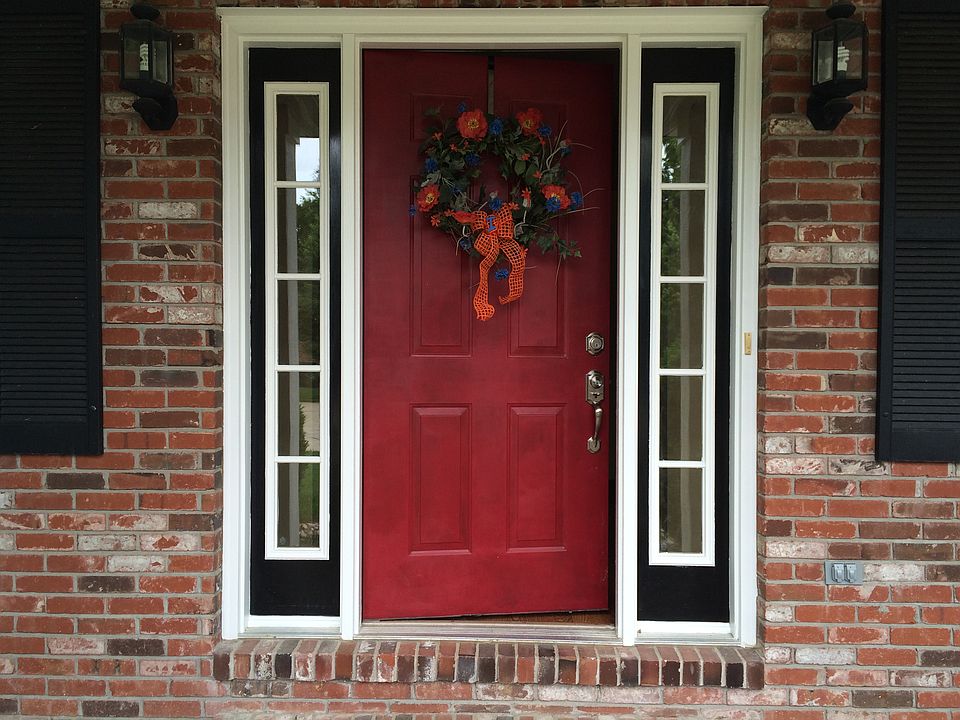 2nd image of 8026 Sutton Dr