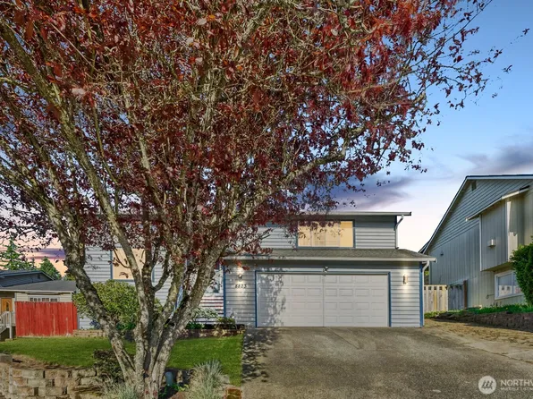 8823 W Mall Drive, Everett, WA 98208