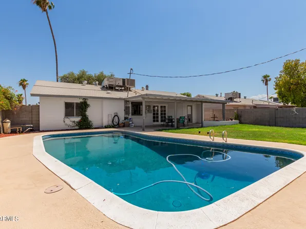 8214 W WELDON Avenue, Phoenix, AZ 85033
