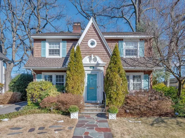 260 Ancon Avenue, Pelham, NY 10803