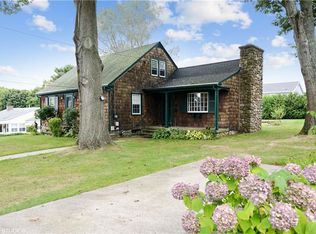 51 Bellevue Ave, Westerly, RI 02891