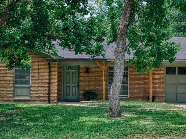 2414 Airline Dr, Brenham, TX 77833