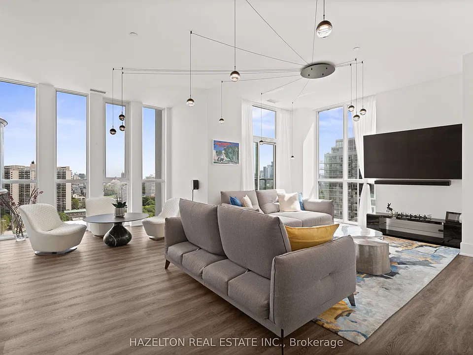 1486 Bathurst St